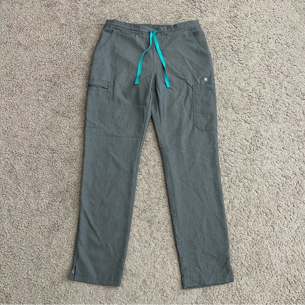 Figs Technical Collection Pants Womens Size S Uniform Scrub Slim Straight Gray